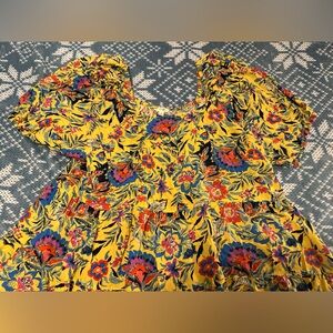 Terra & Sky Yellow and Blue Floral top